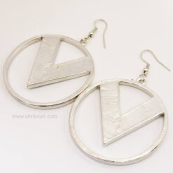 ต่างหูแแบบห้อย-แฟช่ัน-วงกลมล้อมตัว V-060-4