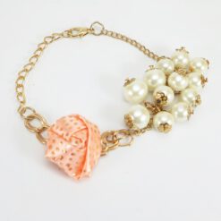 สายรัดข้อมือ พวงไข่มุก ดอกไม้ตูม-023-2