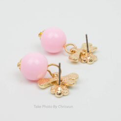 ต่างหูดอกไม้ ห้อยด้วยตุ้มสีชมพู-152-2