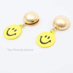 ต่างหูแป้น รูปหน้ายิ้มสีเหลือง-156-2